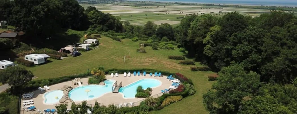 Camping près du Mont-Saint-Michel : le Balcon de la Baie, une adresse incontournable en Bretagne